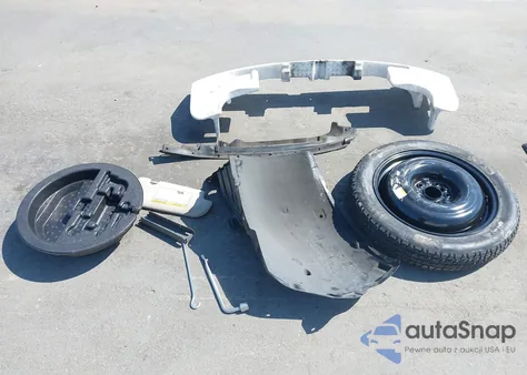 2010 Infiniti G37 z USA, uszkodzony, nr VIN JN1CV6EK6AM101259